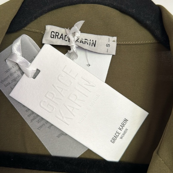 NWT* Grace Karin Button-up Blouse - Size Small - Picture 2 of 3